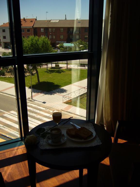 Hotel Torre de Sila Tordesillas Extérieur photo